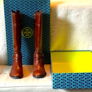 Tory Burch Brita Riding Boot in Sienna